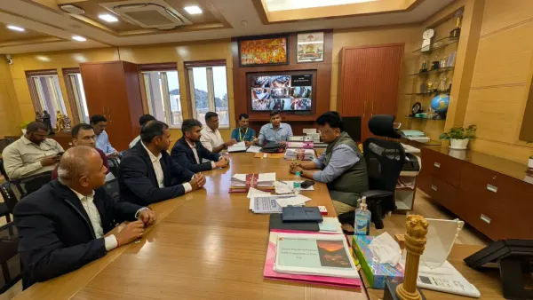 पुणे महानगरपालिकेचे अधिकारी आणि Ather Energy च्या प्रतिनिधींची बैठक