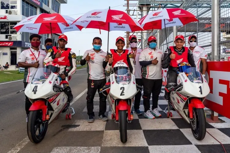 Top 3 winners of IDEMITSU Honda India Talent Cup