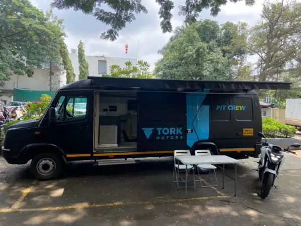 Tork Motors Introduces ‘Pit Crew’ A Complete Service And Sales Solution On Wheels, On The Occasion Of The World Ev Day