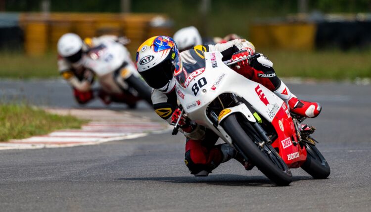IDEMITSU Honda SK69 Racing's Rajiv Sethu at Round 4 of INMRC- PS165cc class